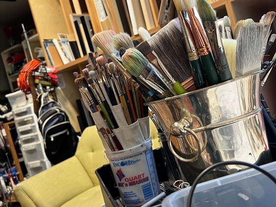 Cutting through the Clutter